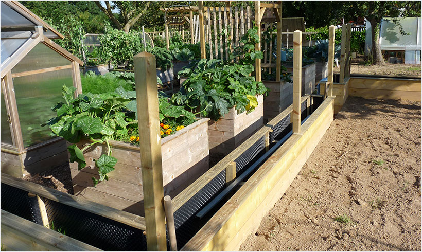 Installer une clôture autour du potager mon potager en carrés Basse inspiration clôture