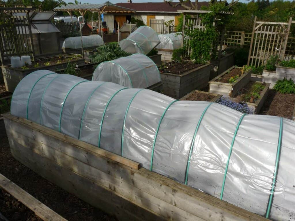 µTunnel de protection sur mon potager surélevé